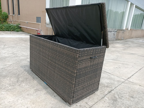 Large Outdoor Aluminum Rattan Storage Box (44 cubic feet)